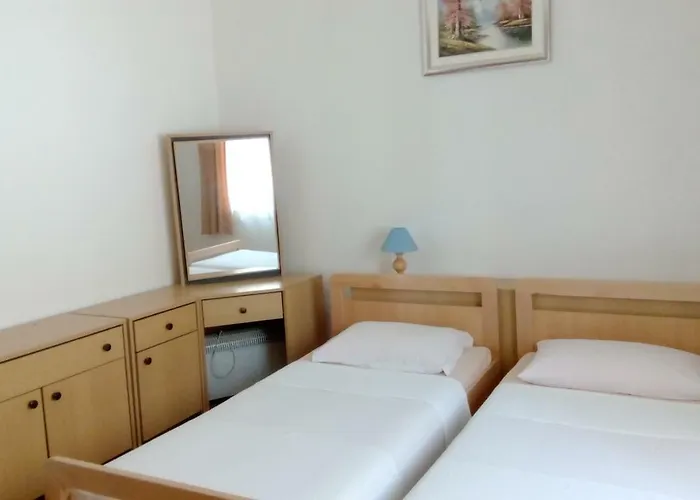 Апартаменти Zrilic *