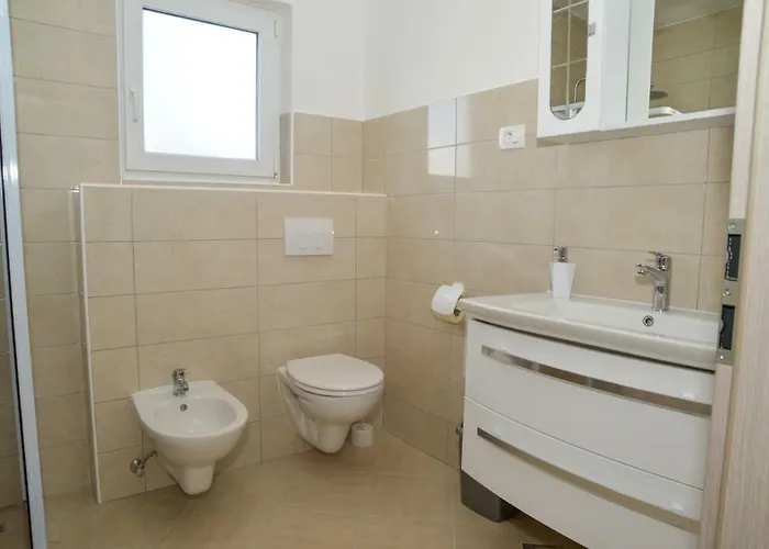 Апартаменти Zrilic *